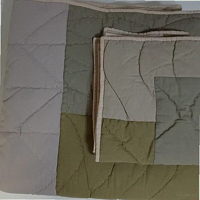 Pottery Barn Teen Urban Patchwork Reversible F/Q Camo Color Quilt 1 Sham Sample