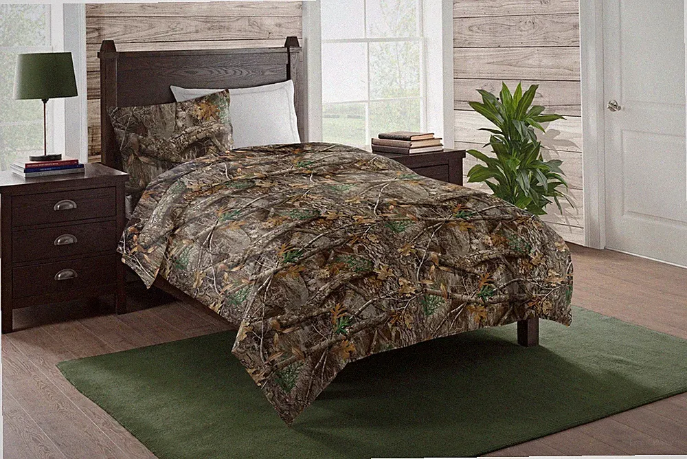 Realtree Woodland Design Camo 5 Piece Camouflage Bedding Set Complete Set